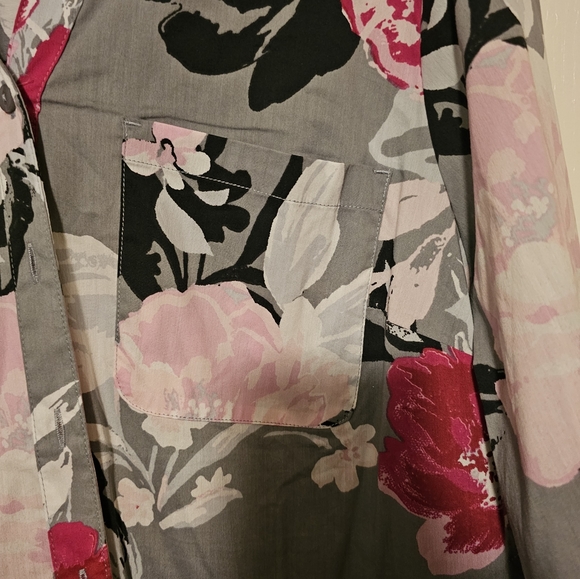 D&CO button down - Picture 1 of 7